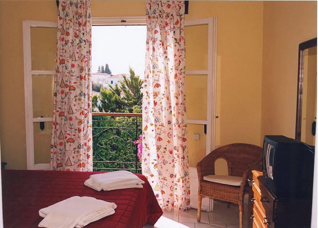 Spetses Retreat Accommodation 외부 사진