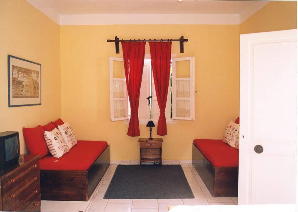 Spetses Retreat Accommodation 외부 사진